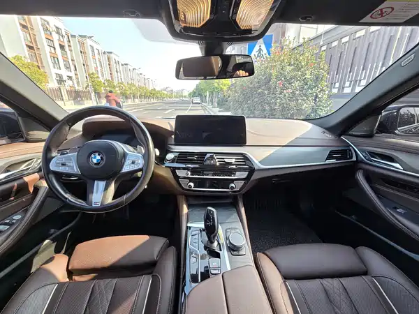 BMW 5 Series 2024
