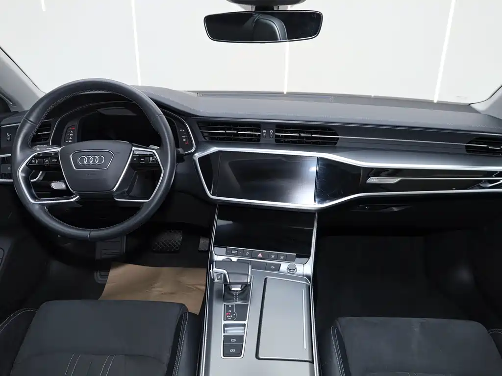 Audi A7L 2024 — фото 18