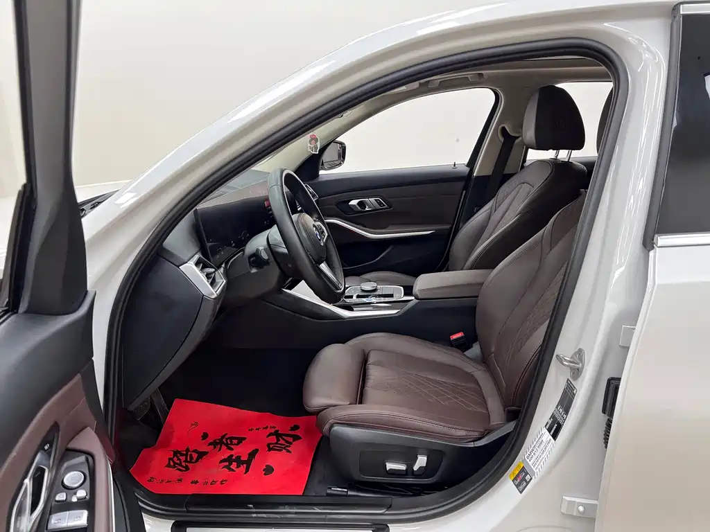 BMW i3 2022 — фото 15