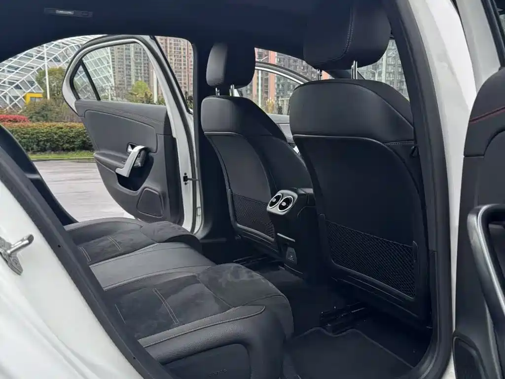 Mercedes-Benz A-Class 2023 — фото 20