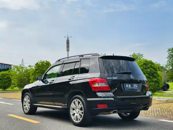 Mercedes-Benz GLK-Class 2012