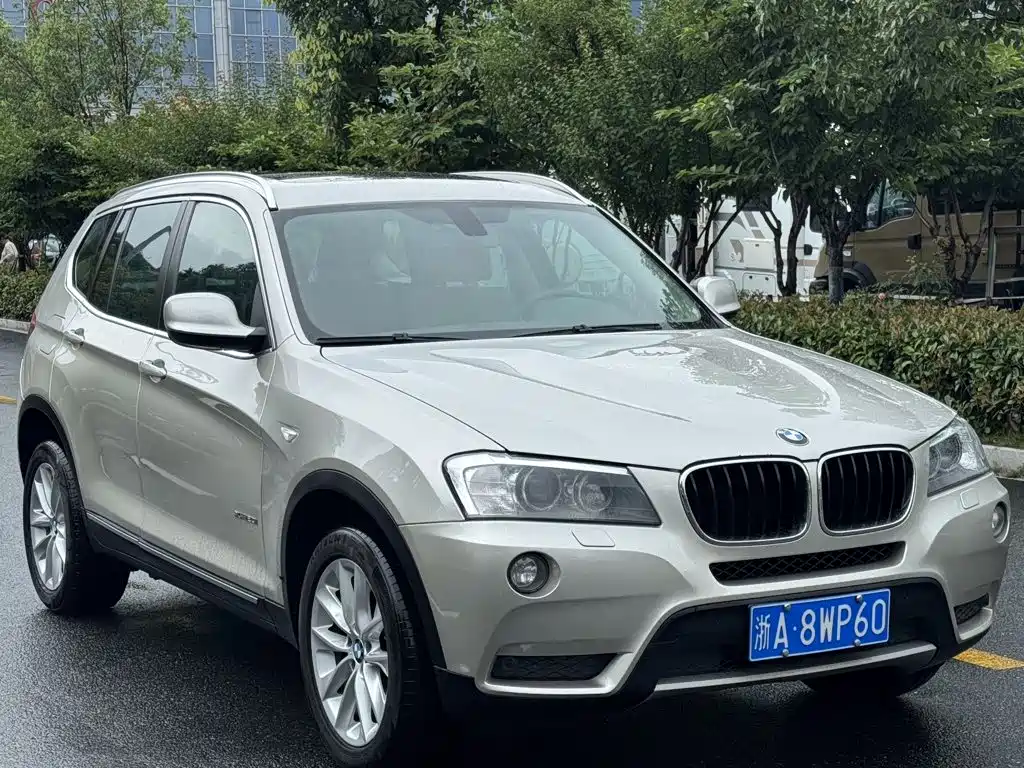 BMW X3 2013 — фото 3