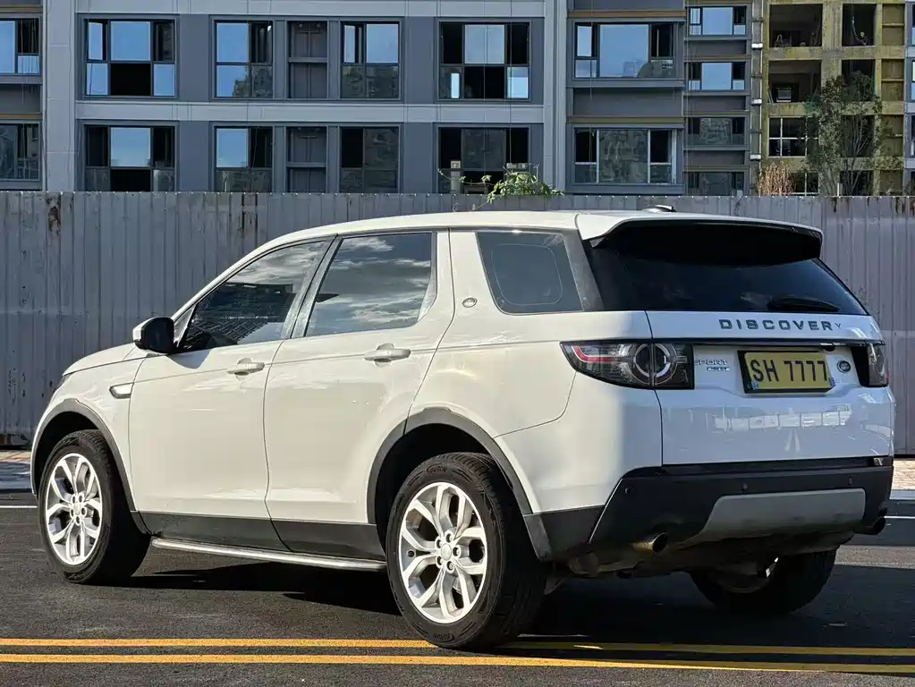 Land Rover Discovery Sport 2016 — фото 4
