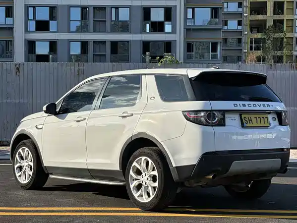 Land Rover Discovery Sport 2016