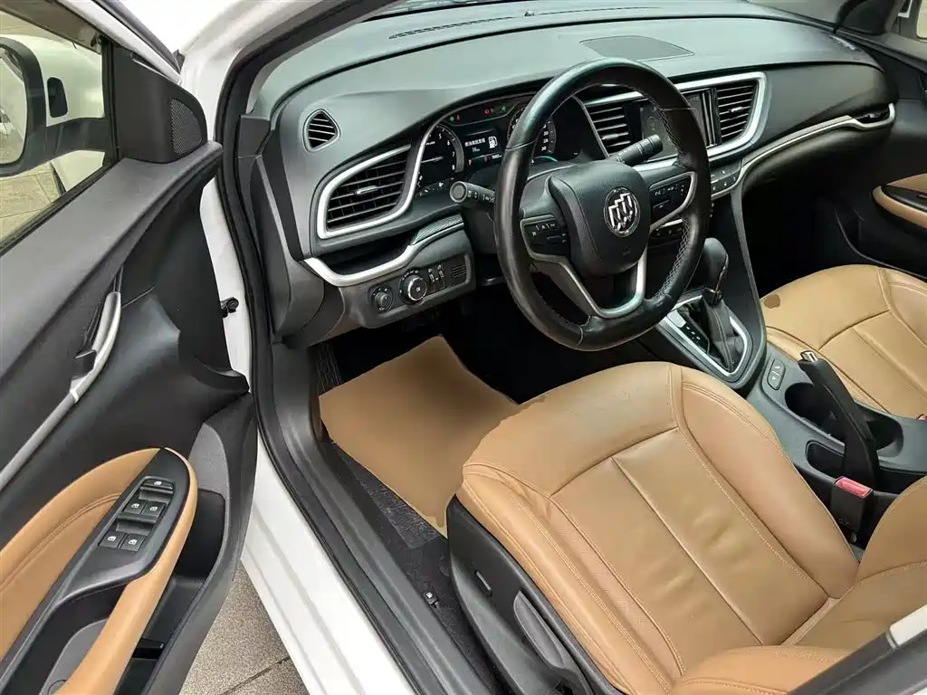 Buick Excelle 2018 — фото 16