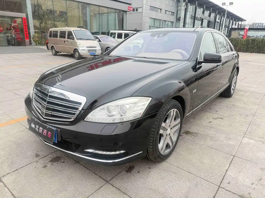 Mercedes-Benz S-Class 2012 — фото 1