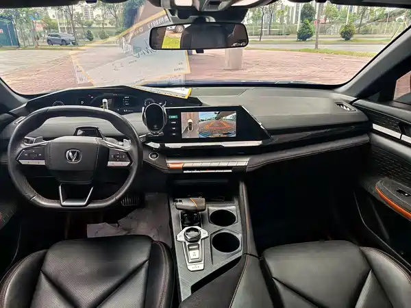 Changan UNI-V 2022