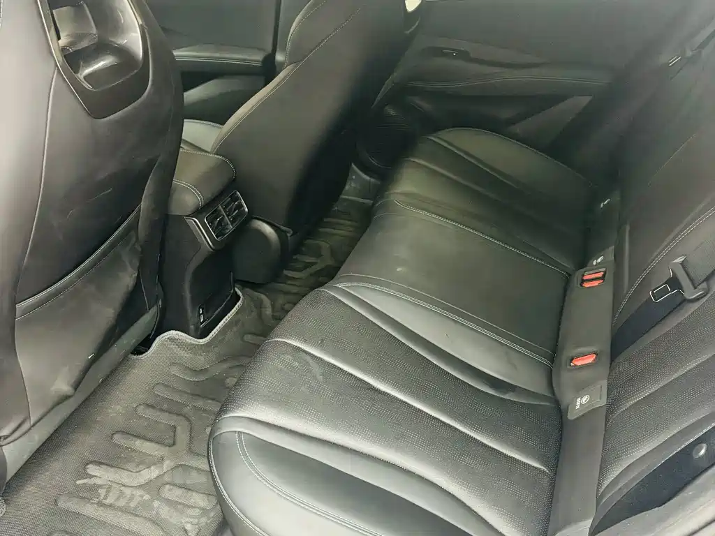 BYD Seal 06 2025
