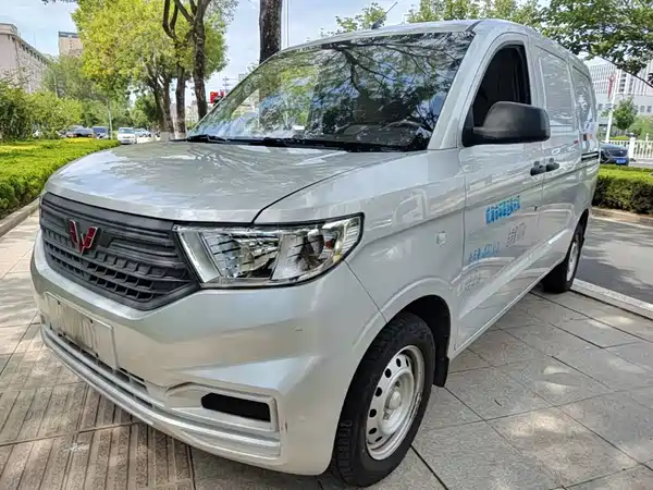 Wuling Hongguang V 2023