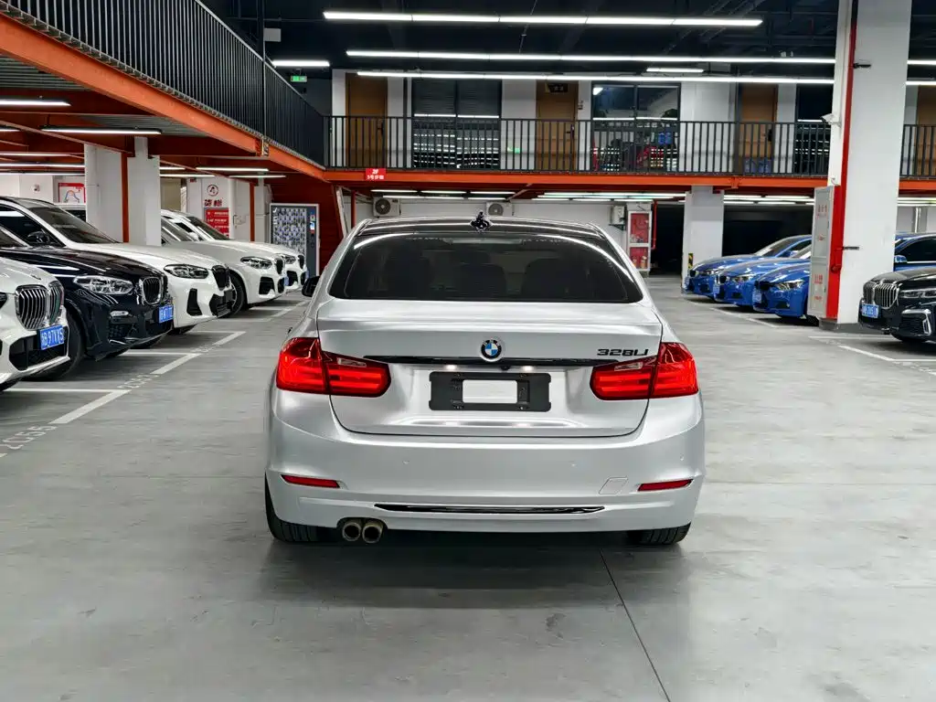 BMW 3 Series 2015 — фото 13