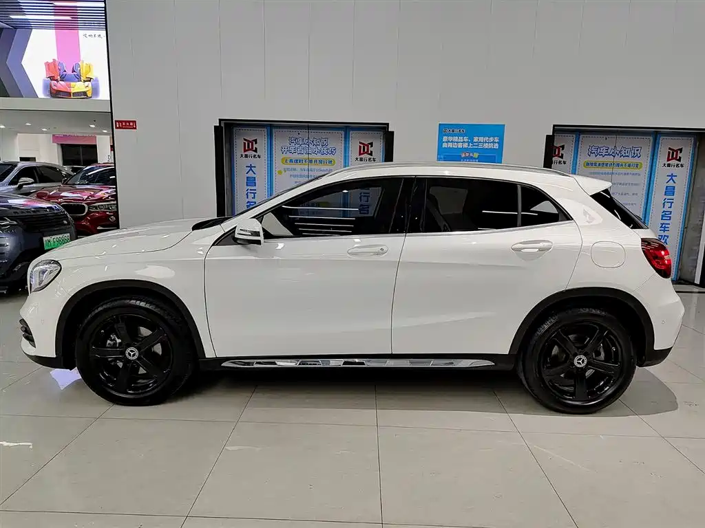 Mercedes-Benz GLA 2020 — фото 3