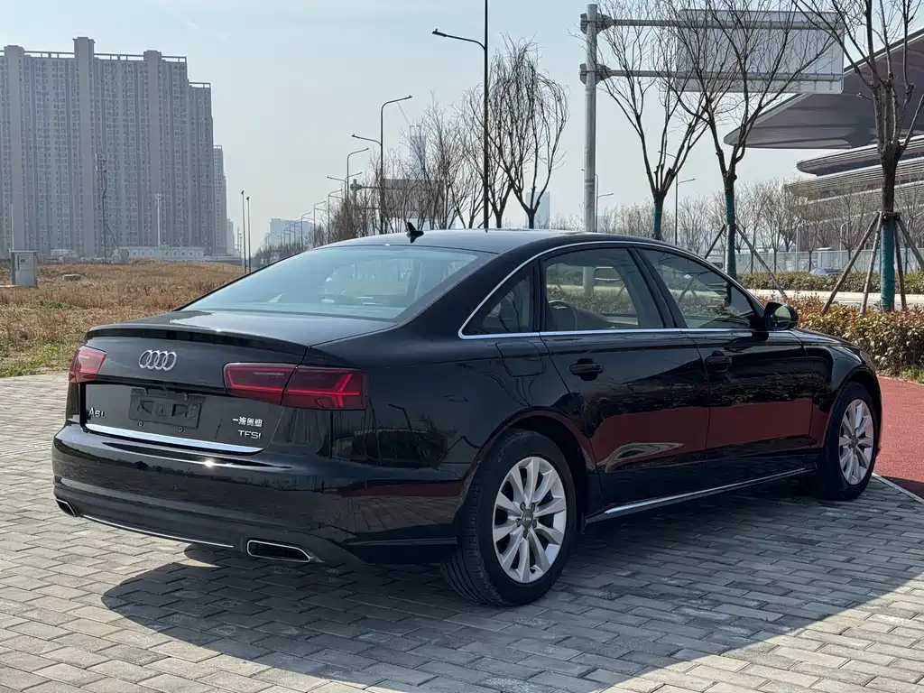 Audi A6L 2016 — фото 32
