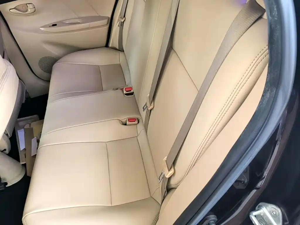 Toyota Vios 2015 — фото 17