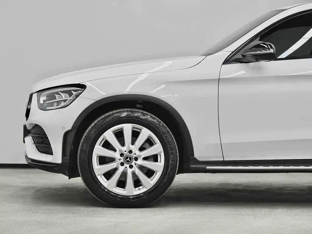 Mercedes-Benz GLC Coupe 2021 — фото 23