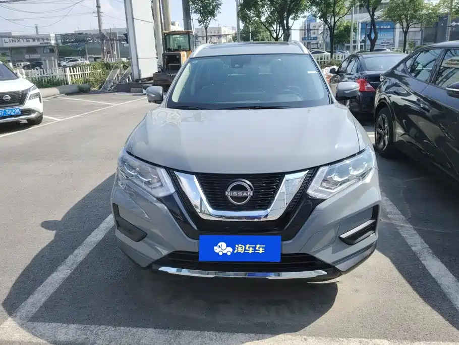Nissan X-Trail 2025