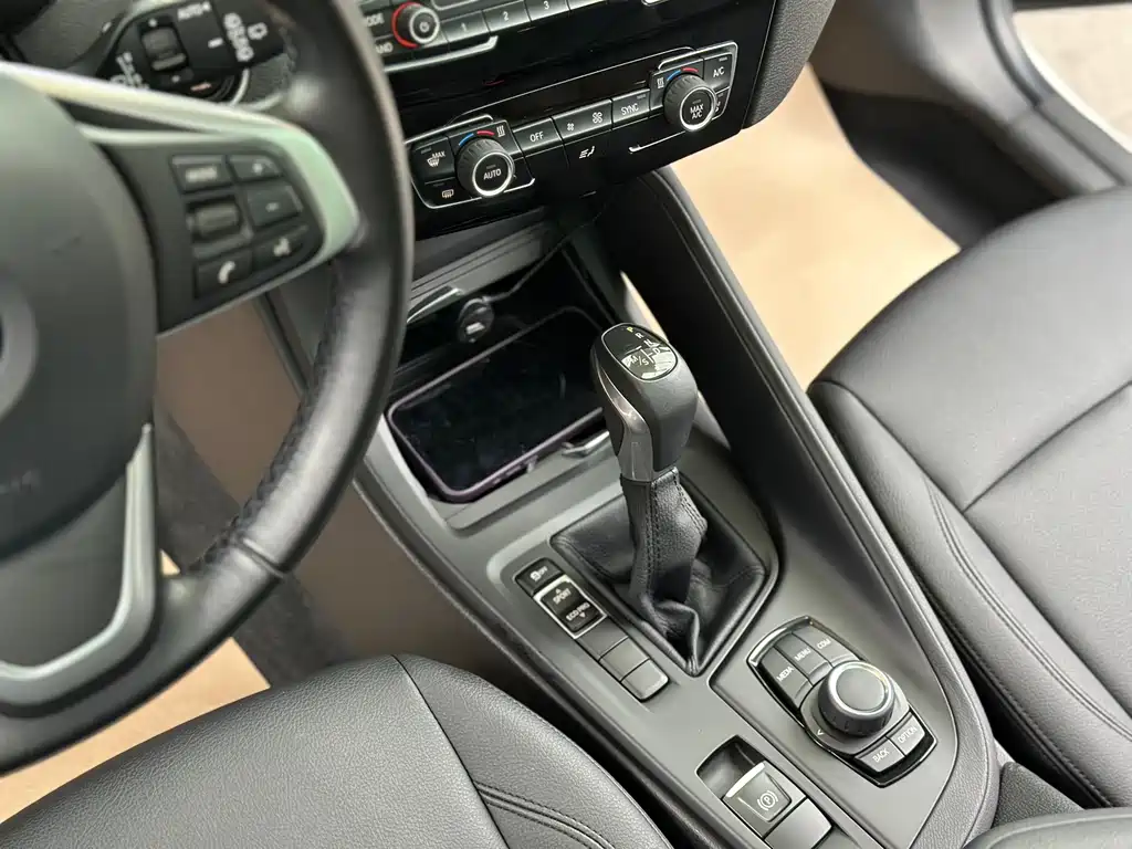 BMW X1 2018 — фото 17