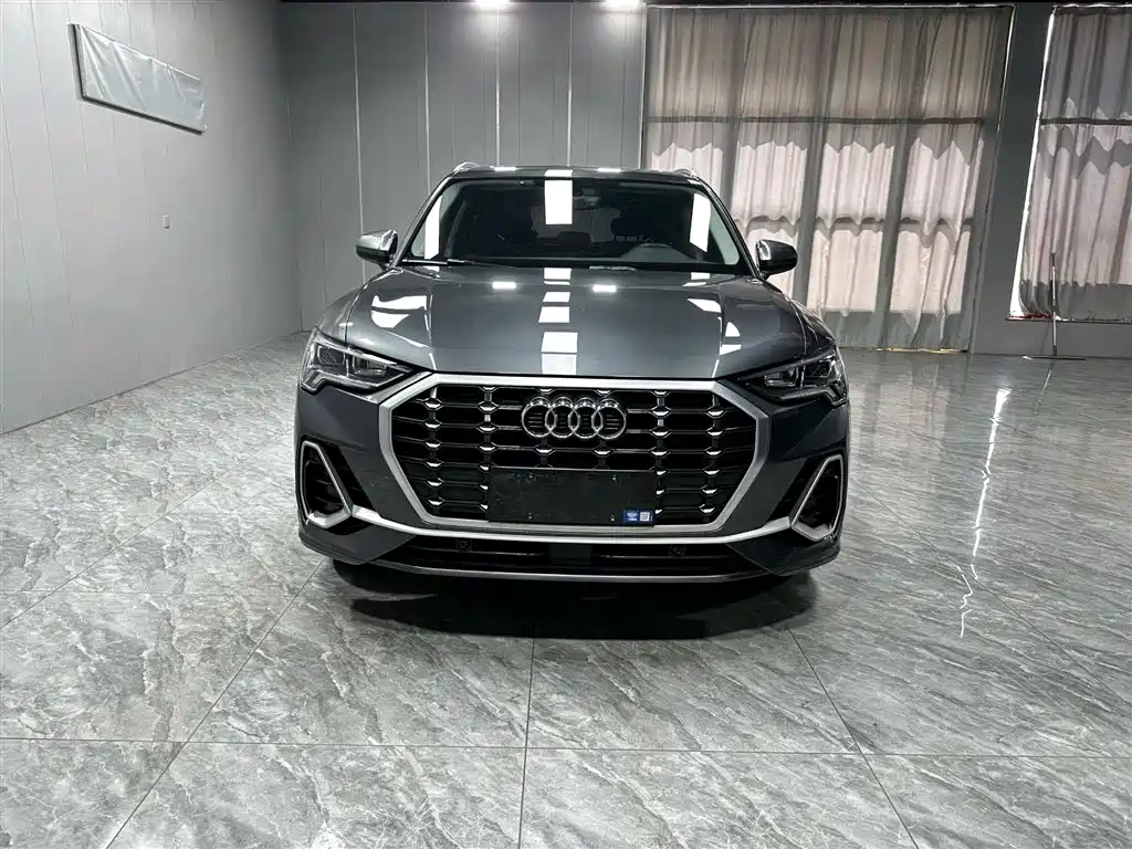 Audi Q3 2023