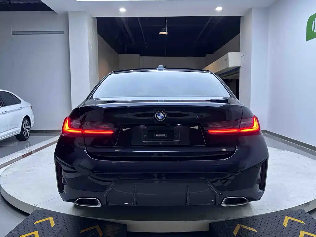 BMW 3 Series 2023