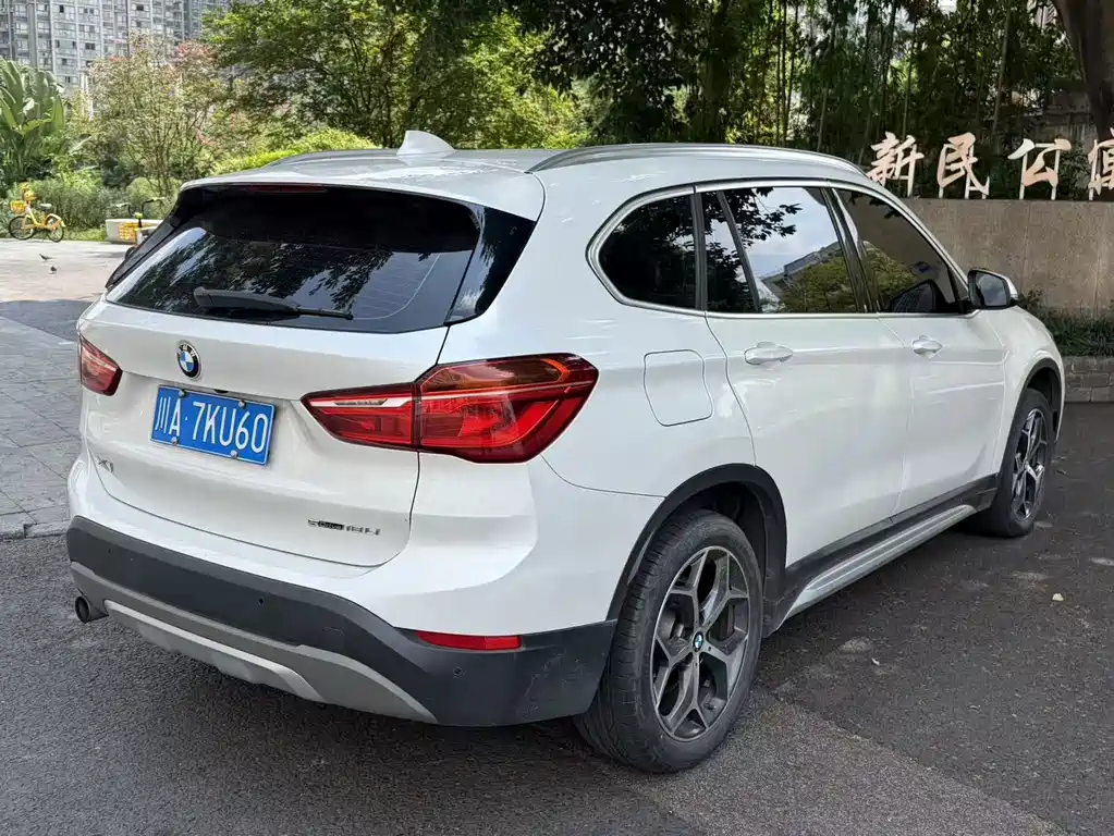 BMW X1 2019 — фото 4