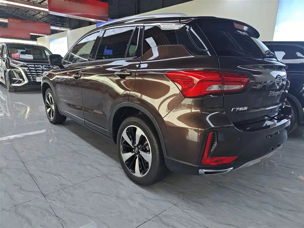 GAC Motor Trumpchi GS4 2019 — фото 5
