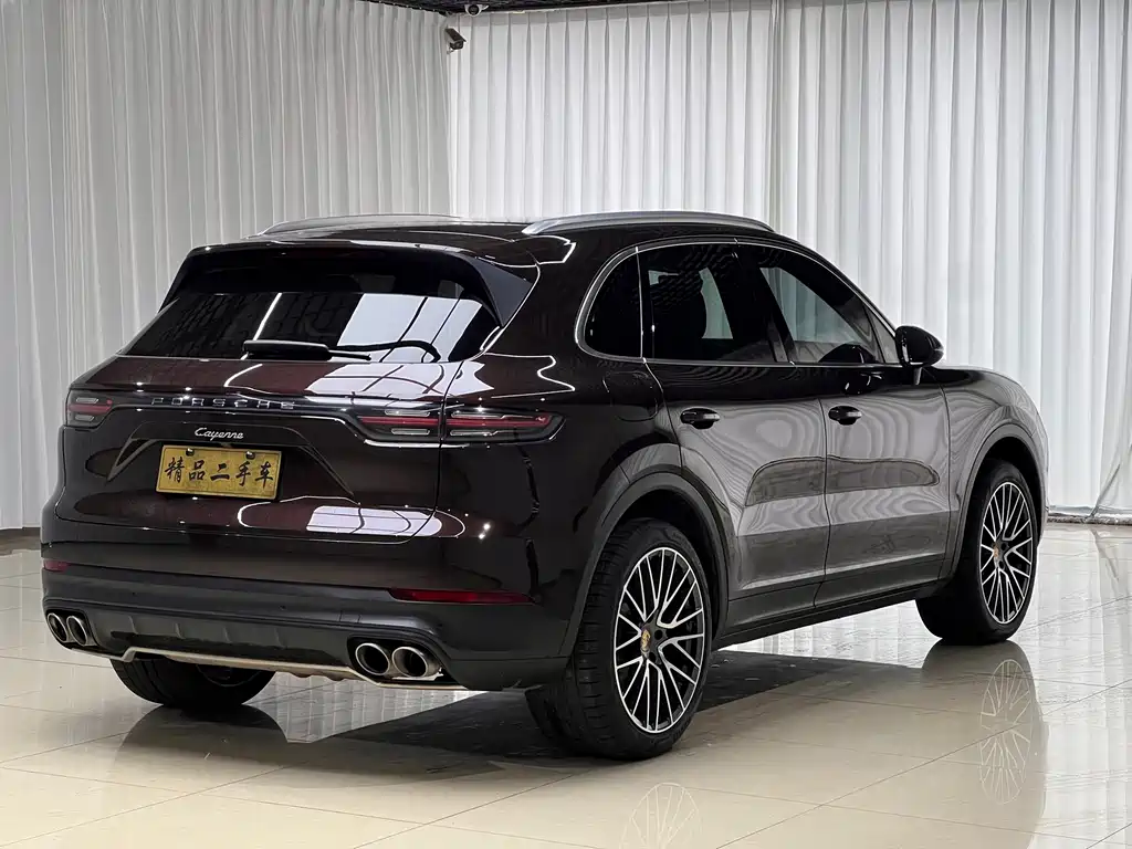 Porsche Cayenne 2018 — фото 6