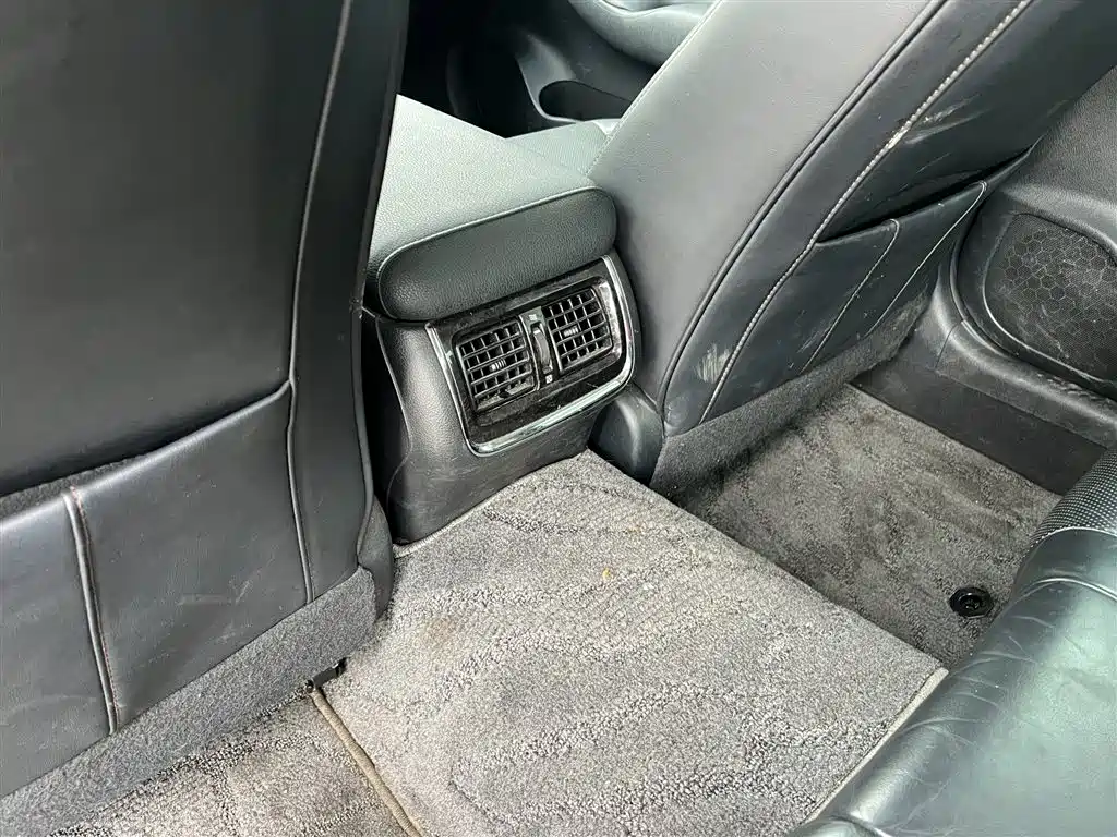 Toyota Crown 2018 — фото 14