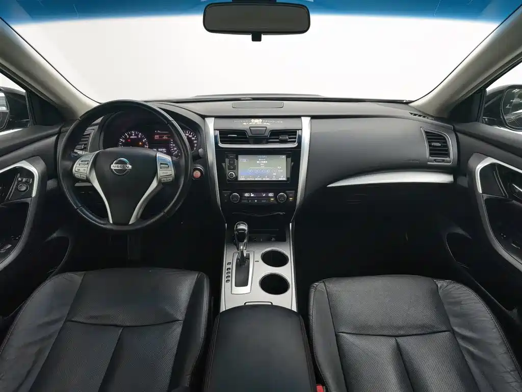 Nissan Teana 2018