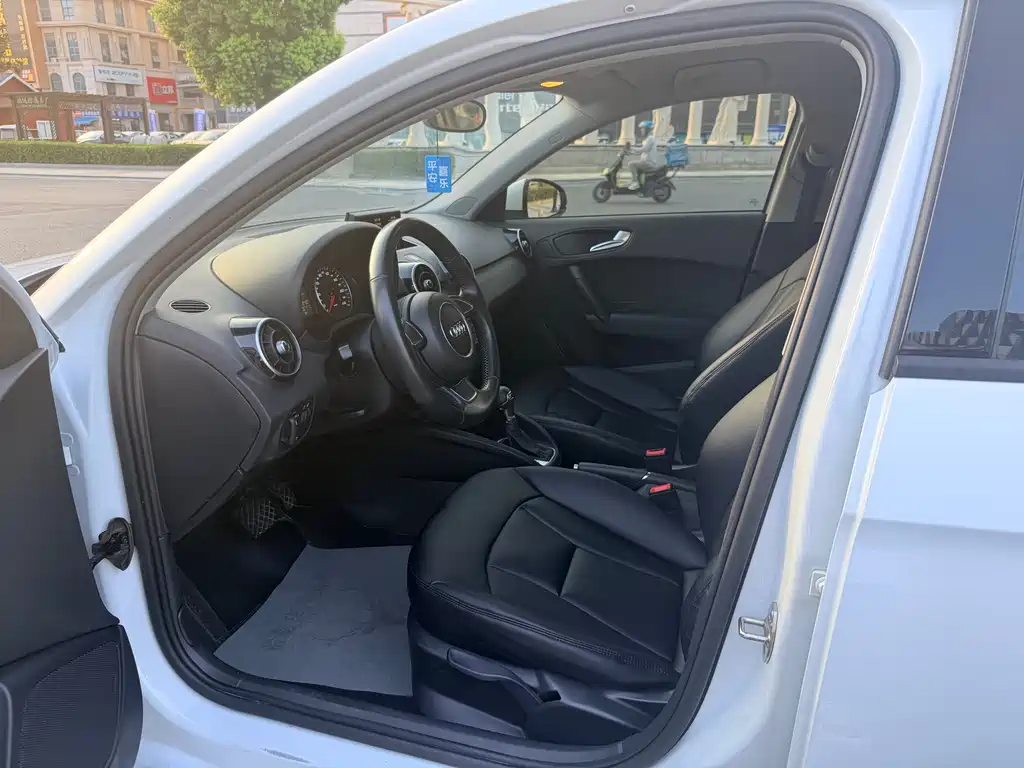 Audi A1 2014