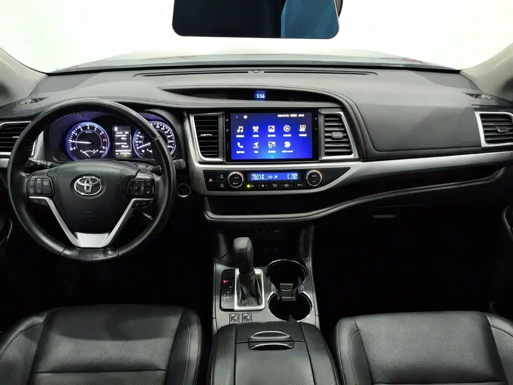 Toyota Highlander 2021 — фото 12