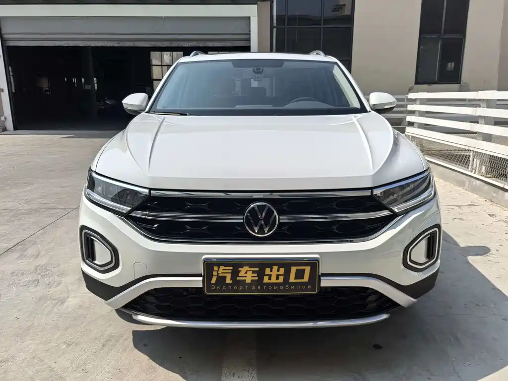 Volkswagen T-Roc 2023