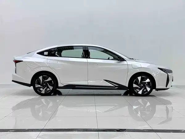 Lingxi L 2026