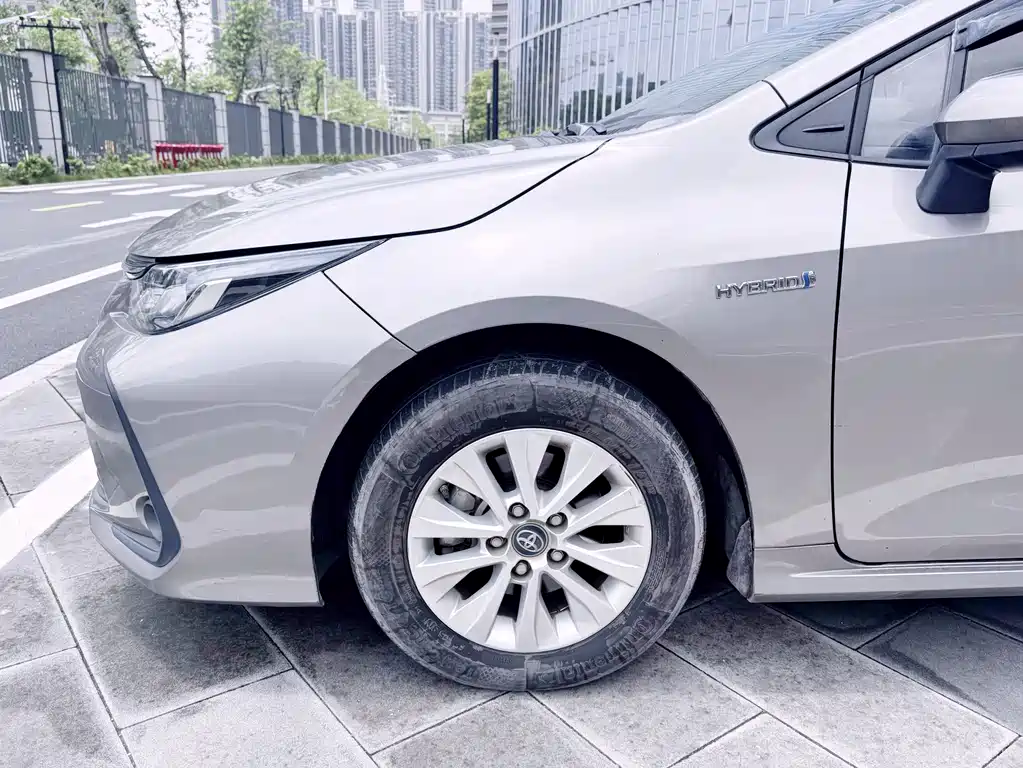 Toyota Corolla 2022 — фото 23