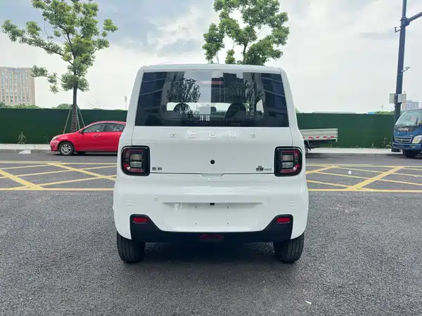 Geely Galaxy Panda 2024