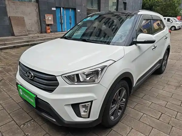Hyundai ix25 2015