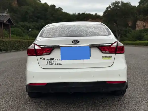 Kia K3 2016