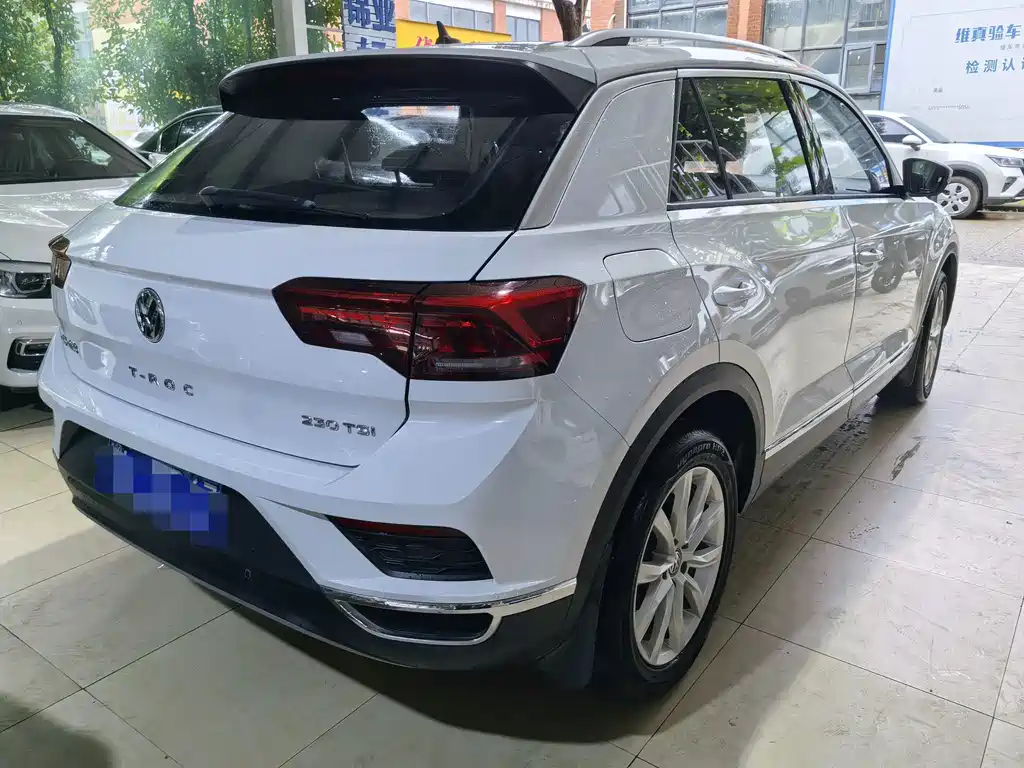 Volkswagen T-Roc 2020 — фото 9