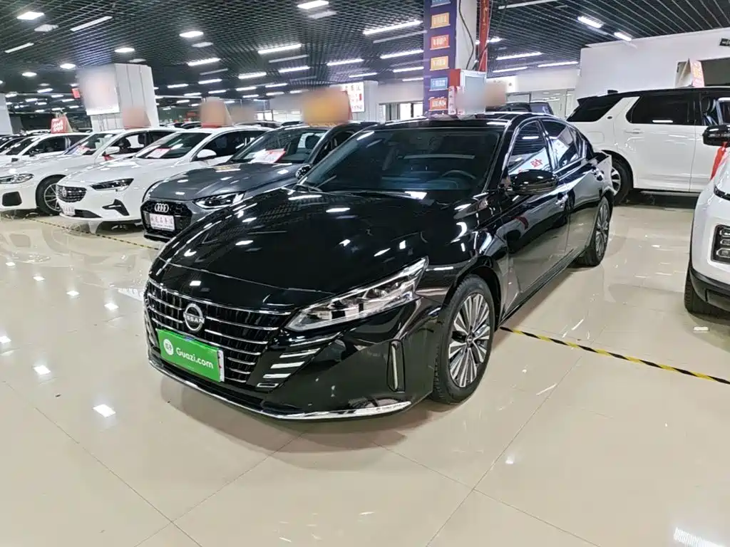 Nissan Teana 2023