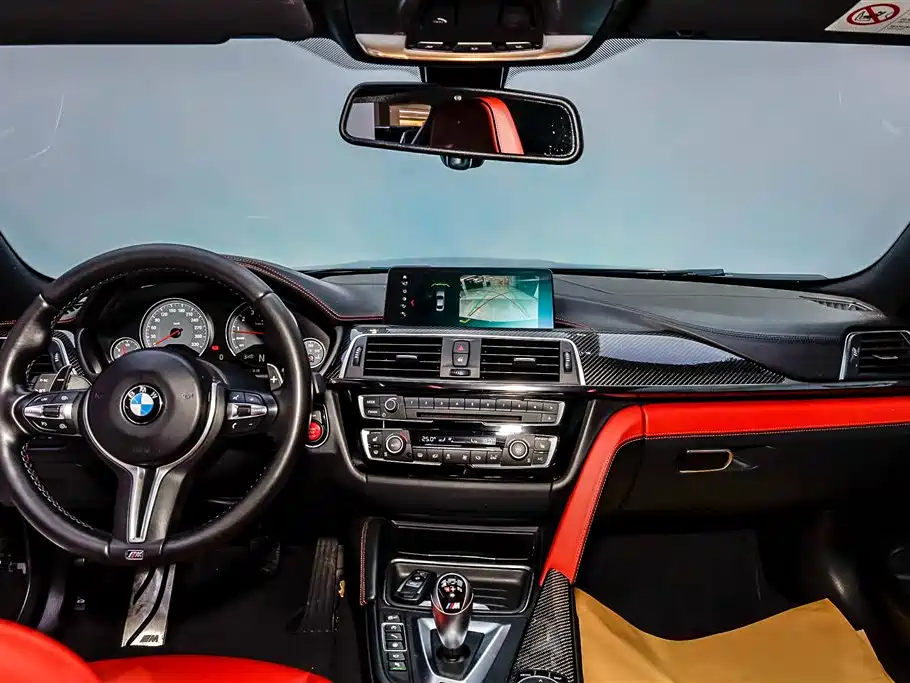 BMW M4 2019 — фото 23
