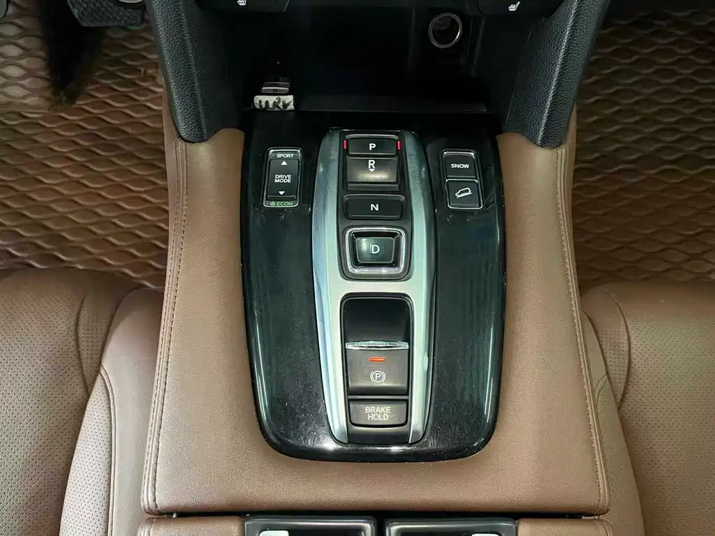 Honda UR-V 2022 — фото 11