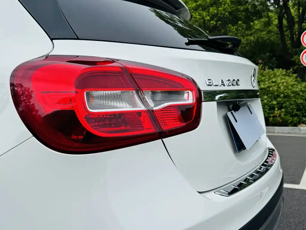Mercedes-Benz GLA 2015 — фото 17