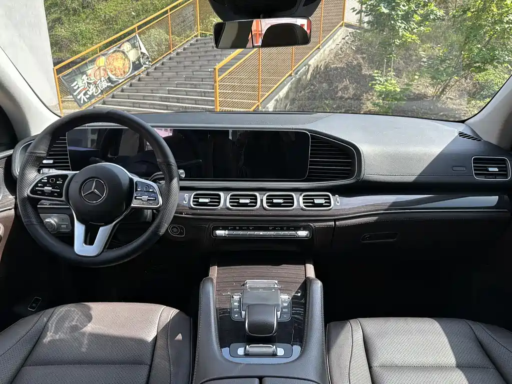Mercedes-Benz GLS 2022 — фото 13