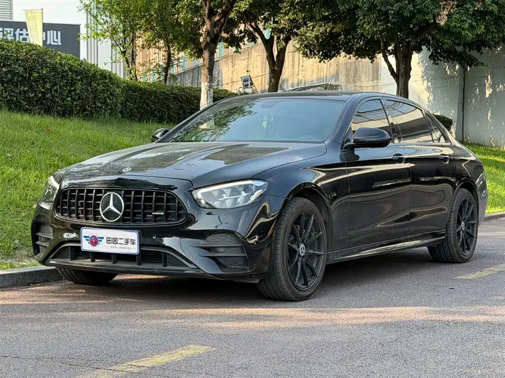 Mercedes-Benz E-Class 2021