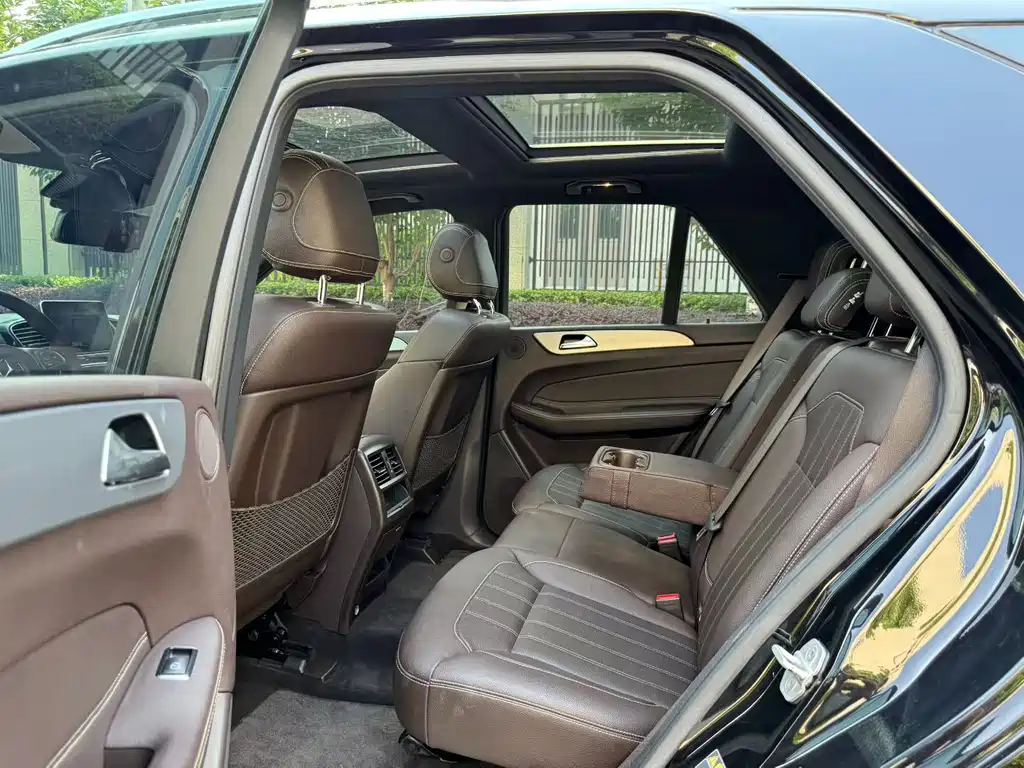 Mercedes-Benz GLE 2018