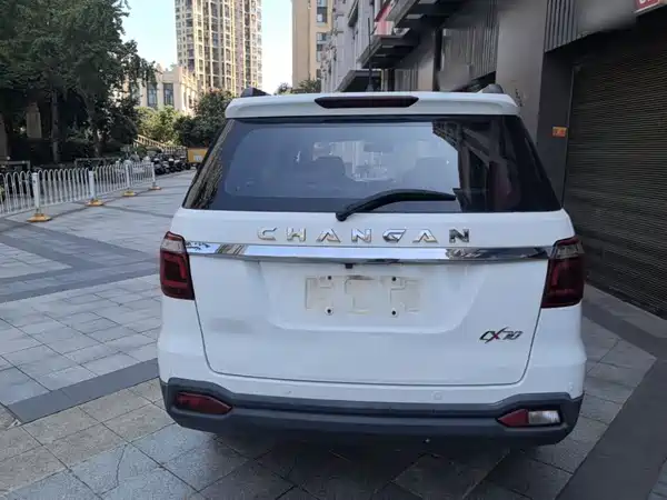 Changan Auchan CX70 2017