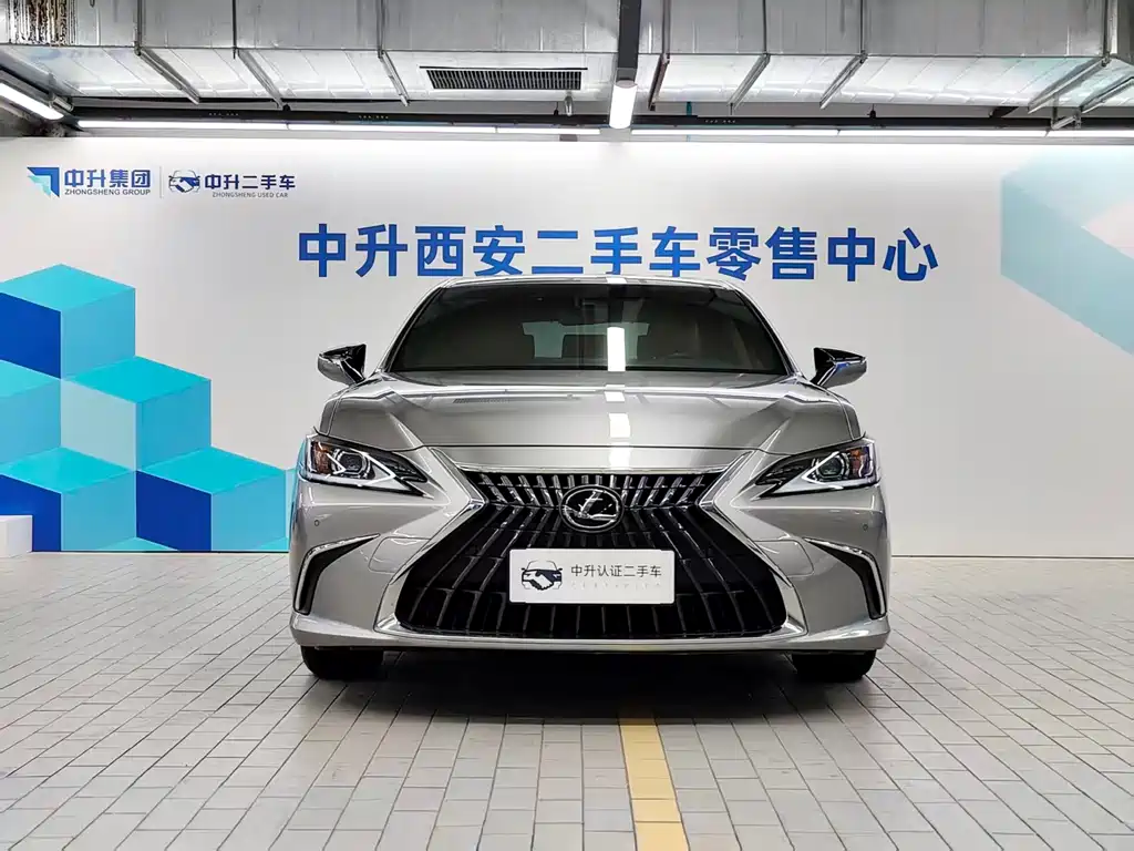 Lexus ES 2022 — фото 2