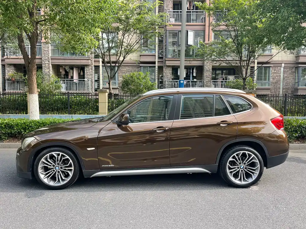 BMW X1 2015 — фото 3