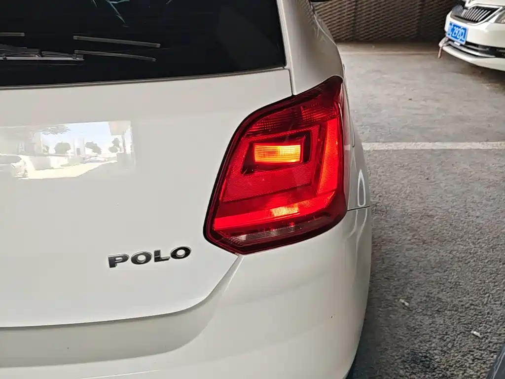 Volkswagen Polo 2018 — фото 8