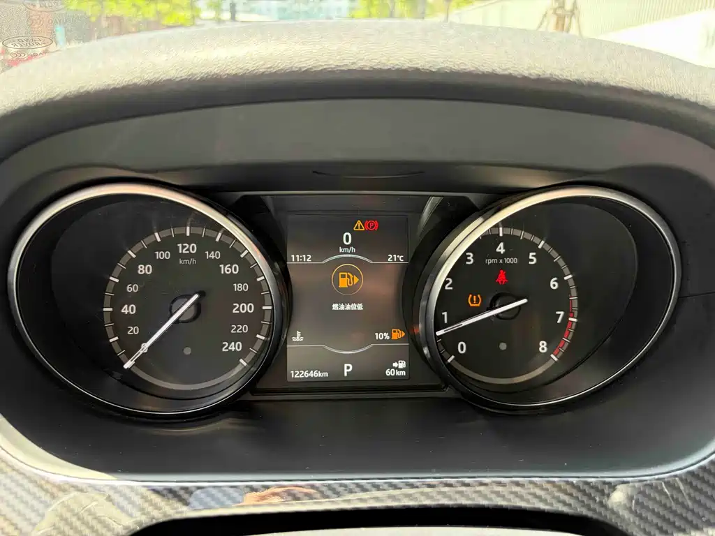 Land Rover Discovery Sport 2019 — фото 14