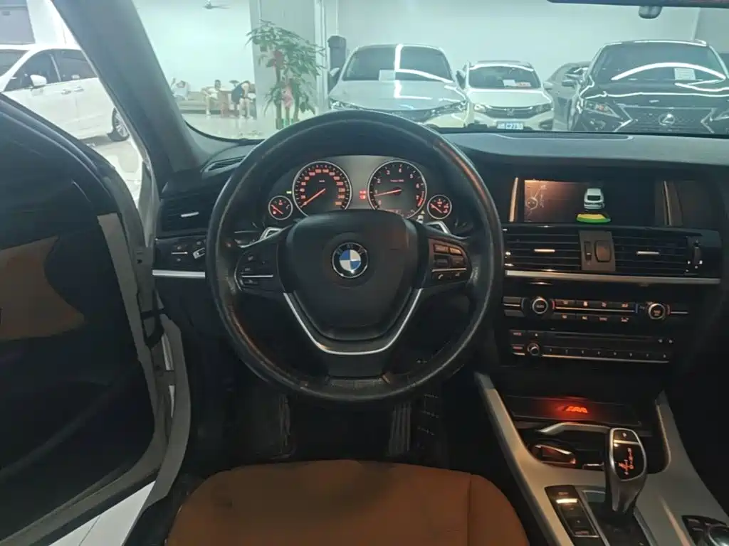 BMW X4 2014 — фото 11