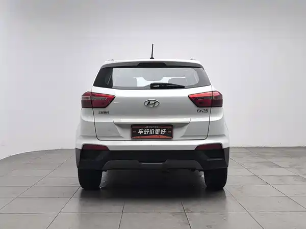 Hyundai ix25 2016